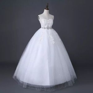 Super sweet wedding 👗 on a budget! 👗💒 💍🌺💗🌈